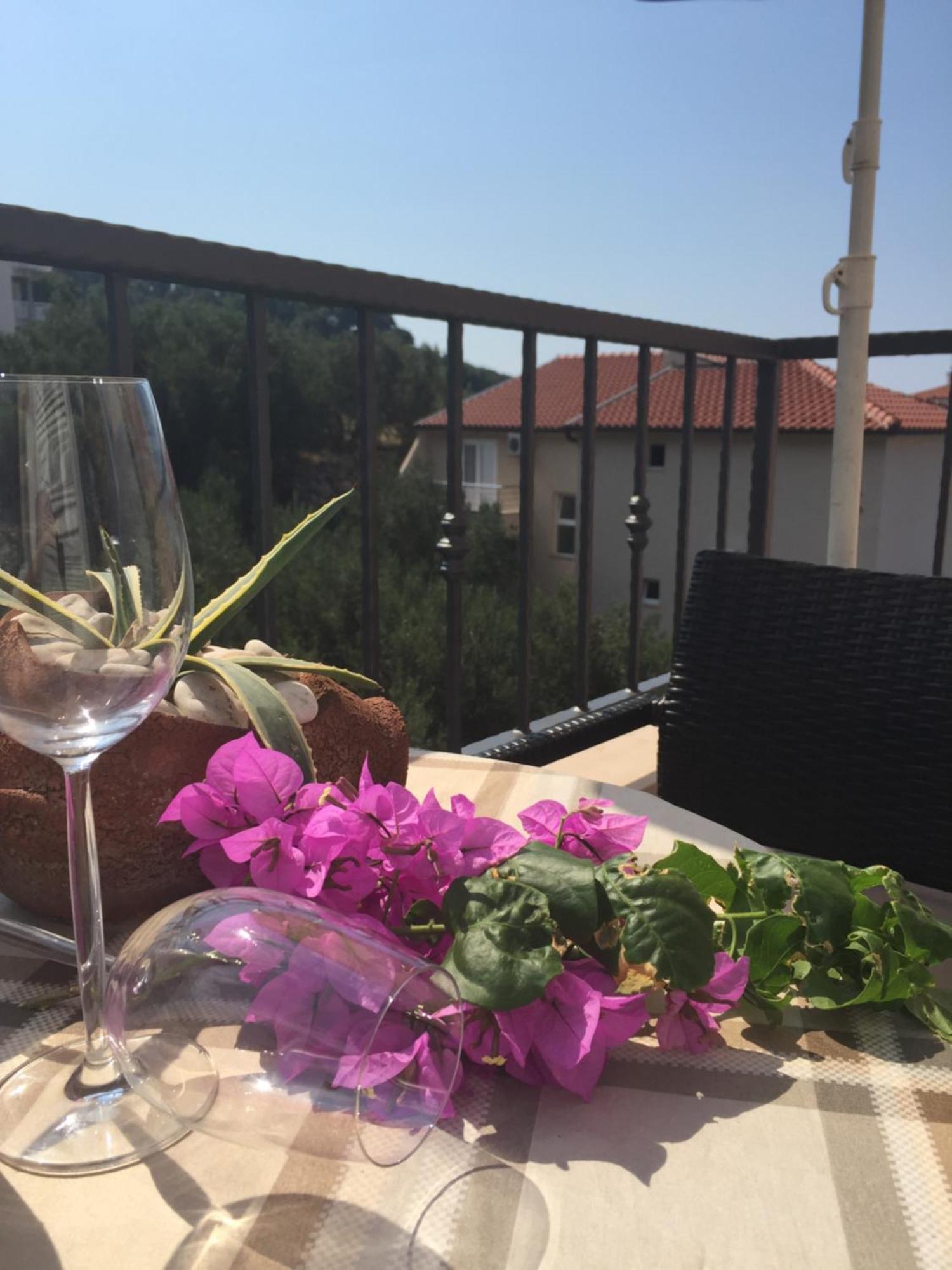 Villa Bougenvilia Tomas Tučepi Habitación foto